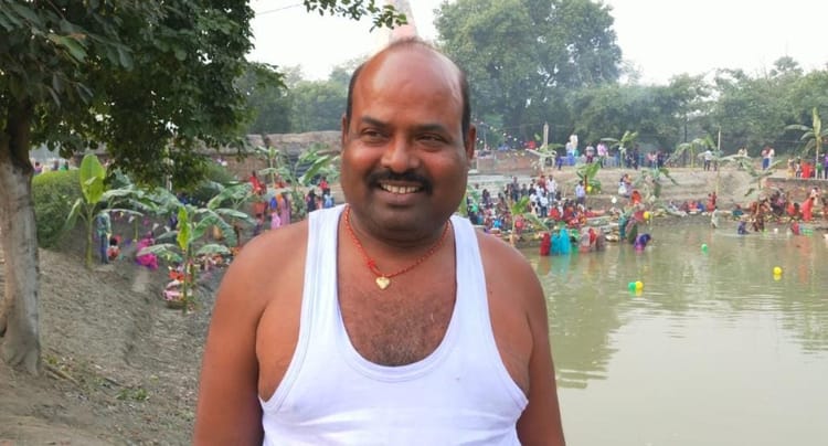 Bihar News: सैप जवान को बालू माफियाओं ने कुचलकर मार डाला, शव पहुंचते ही परिजनों का फूट पड़ा गुस्सा