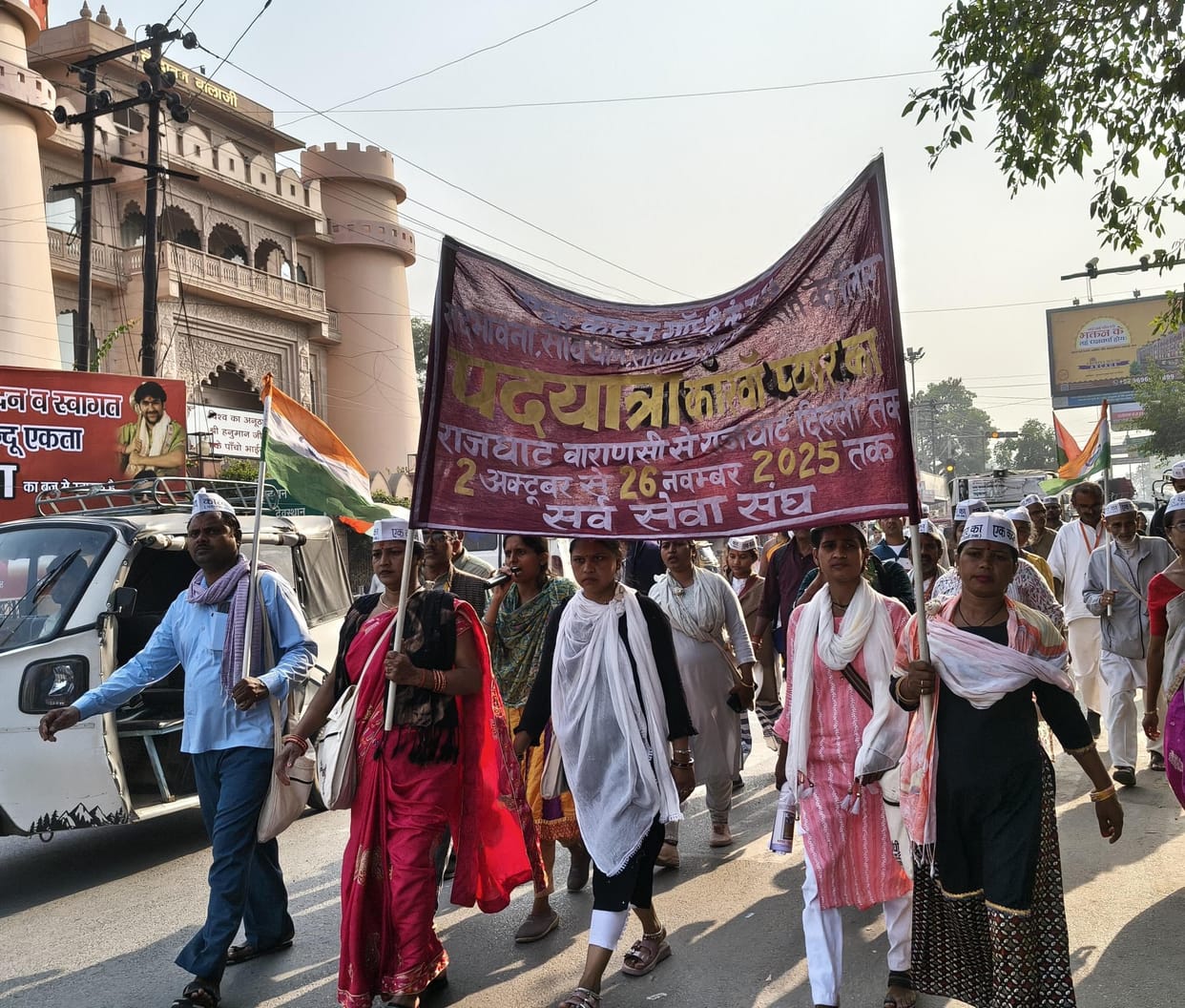 Those who came to power by swearing by the Constitution are the ones who want to break it: Chandanpal