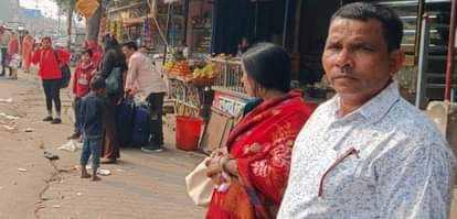 Buses and trains become crowded due to increased passenger congestion during wedding seaso