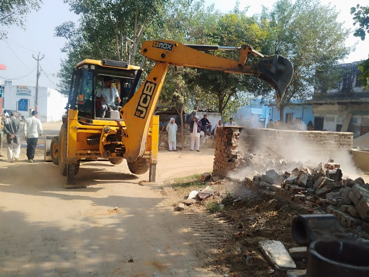 After the notice, the possession was removed from the Panchayat land.