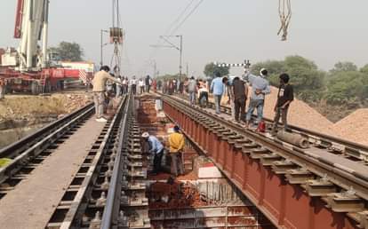 Delhi-Rohtak railway work affected for 7 and a half hours