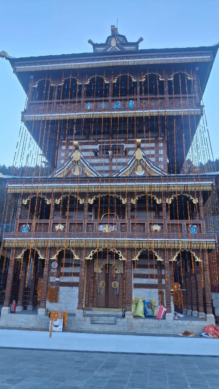 The grand temple of Laxmi Narayan Jhangru deity is ready in Mazgaon