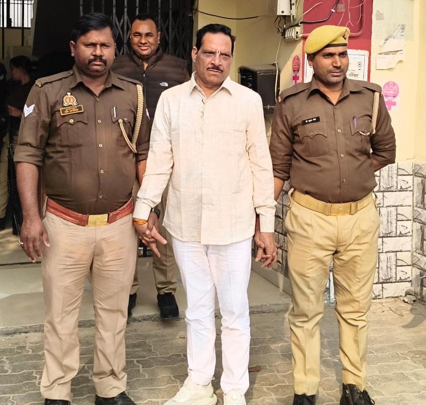 Man arrested for duping people of lakhs of rupees in the name of providing housing