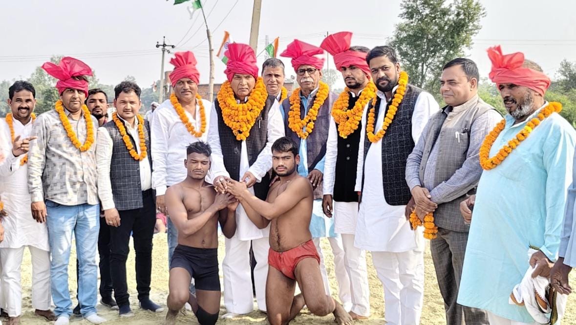Vikas defeated Mantani and became the winner.