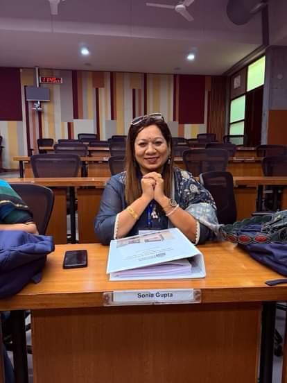 DIET Principal participated in the leadership program.