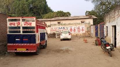 Problems of consumers increased due to shortage of domestic gas in the city