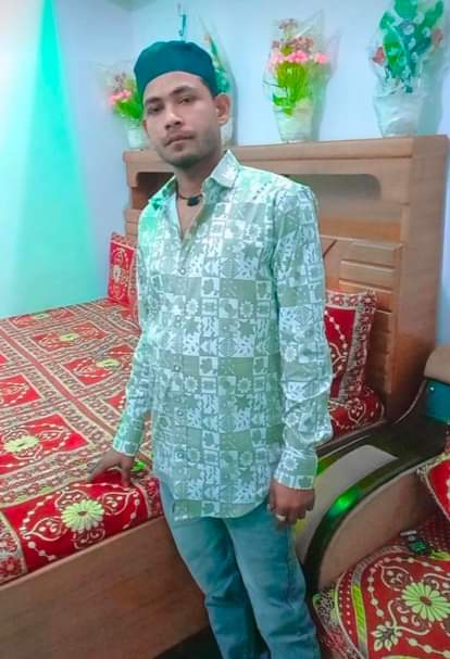 Driver's dead body found hanging in the cabin of a parked truck, accused of murder