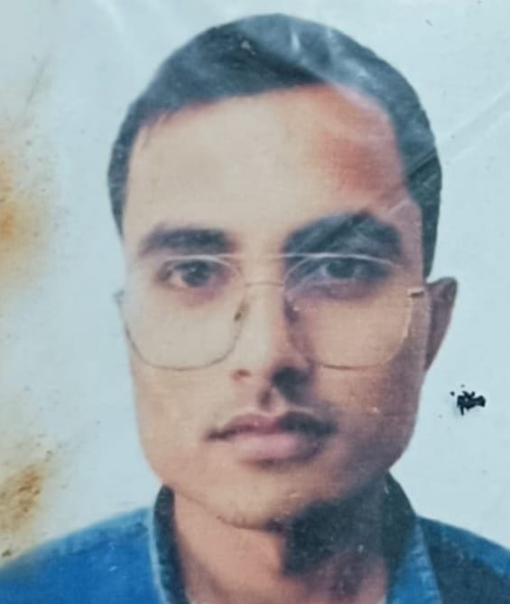 Teacher dies in road accident