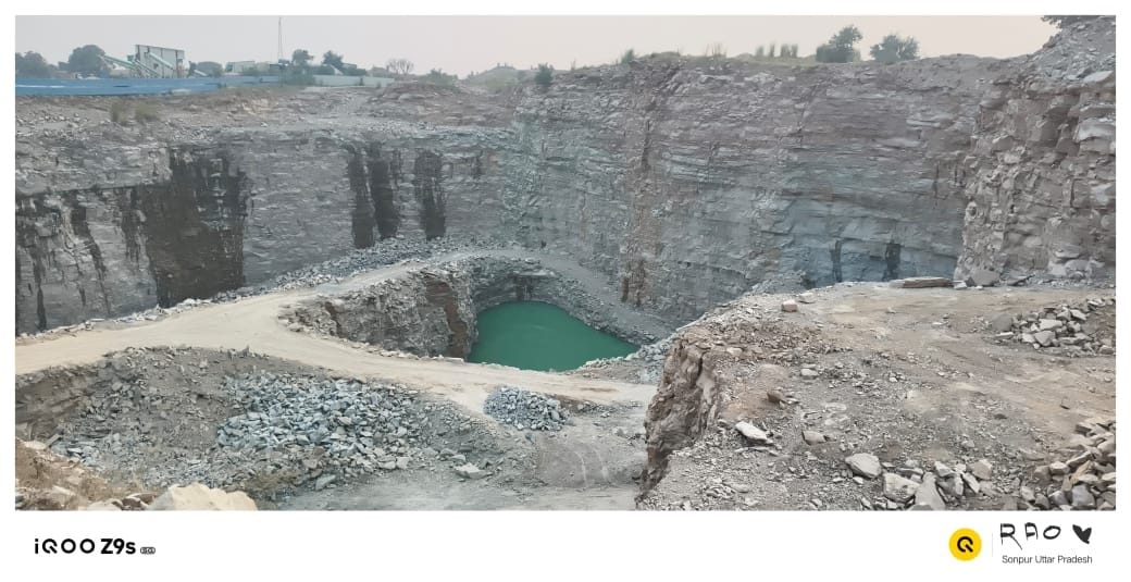 Mining happening 150 meters from Dhekwa Dam, area shaking due to blasting