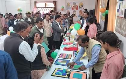 Heavy vehicle entered no entry zone, causing traffic jam