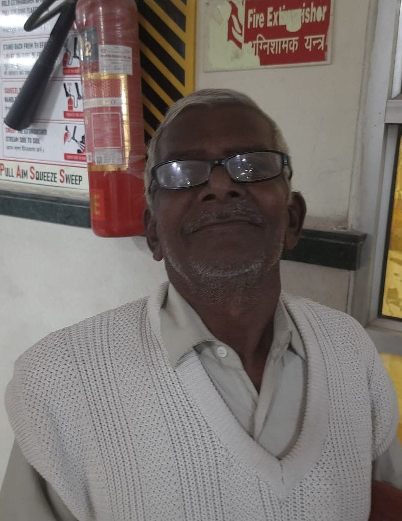 The system is on strike, patients are left wandering