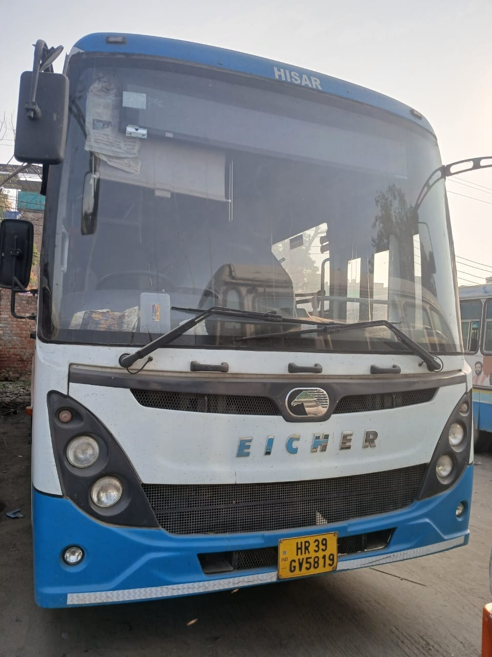 Traveling to Delhi is difficult... Buses are demanding repairs