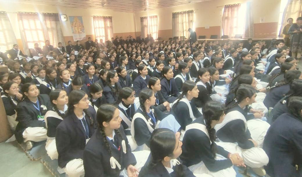Students were given information about the Navy.