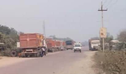 Underloaded vehicles increase transportation costs, making house construction more expensive