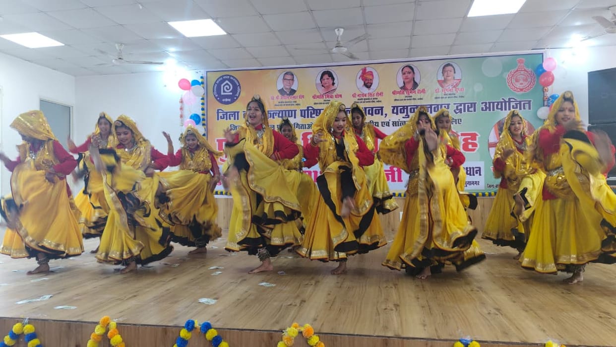 225 students of the district will showcase their talent at the state level