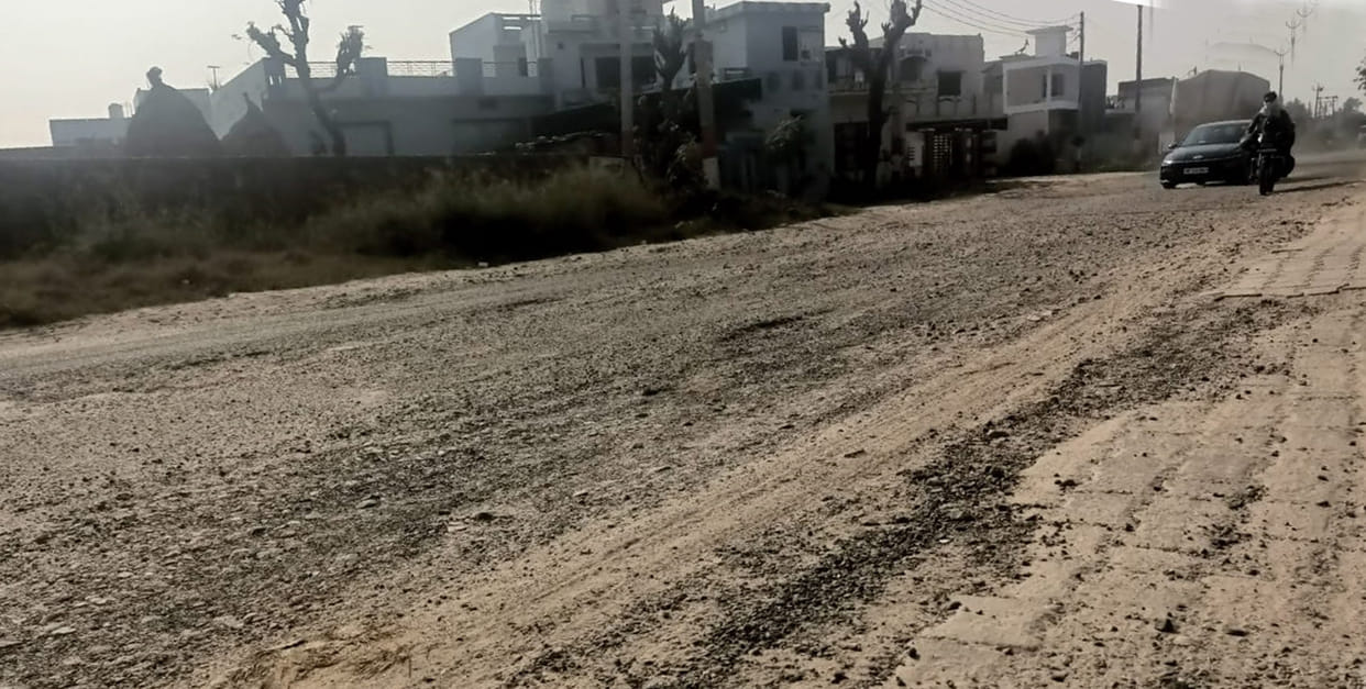 Roads not improved before Martyrdom Yatra, allegations of negligence