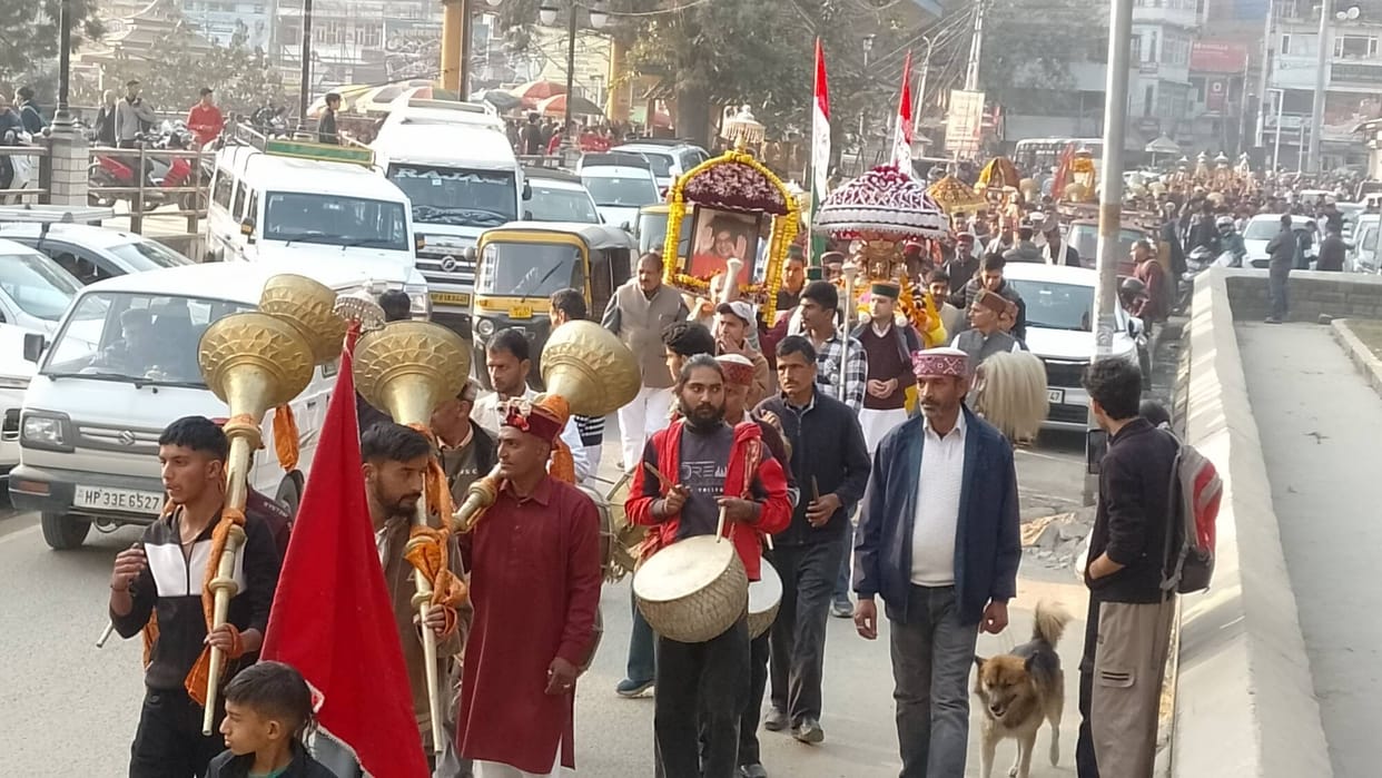 A procession was taken out in Mandi on the birth centenary of Satya Sai Baba.