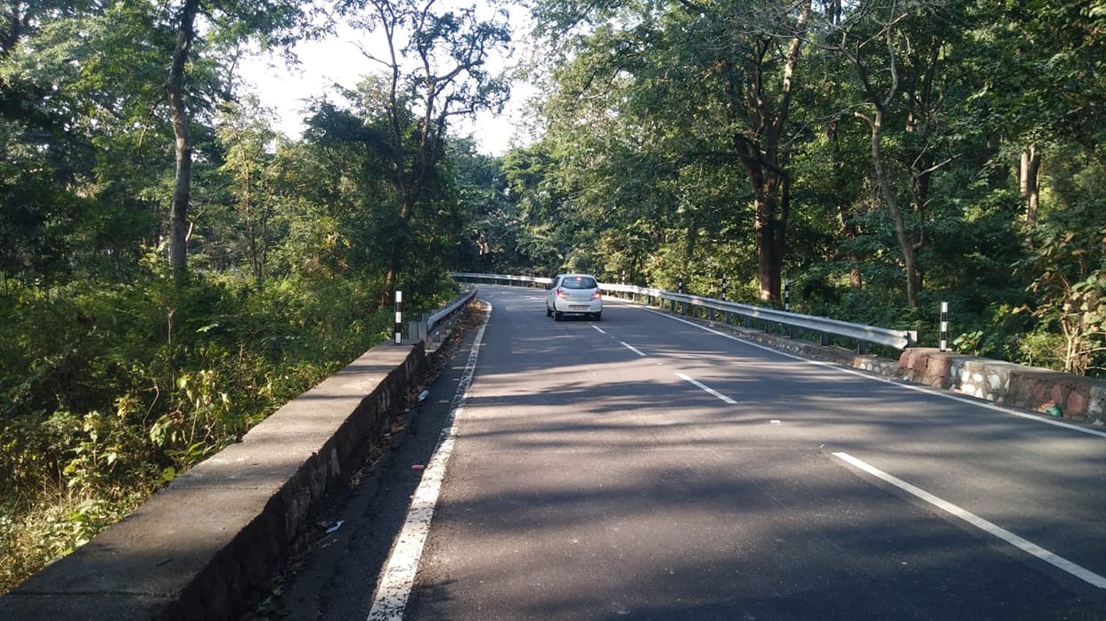 Signboard missing, turn unknown