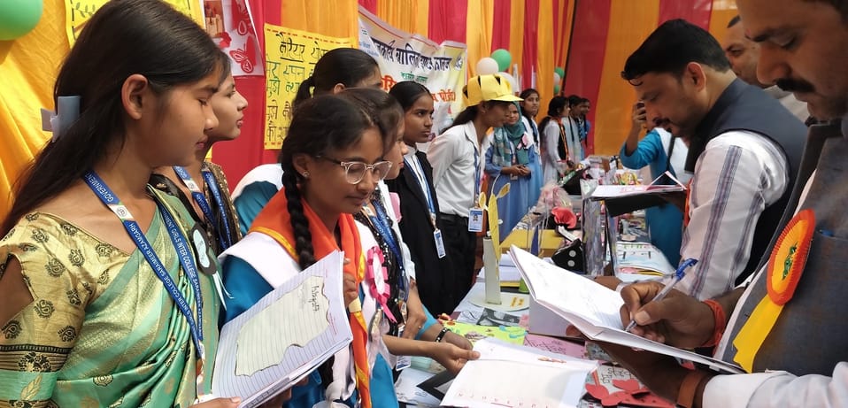 Girls chose their future path at the career fair