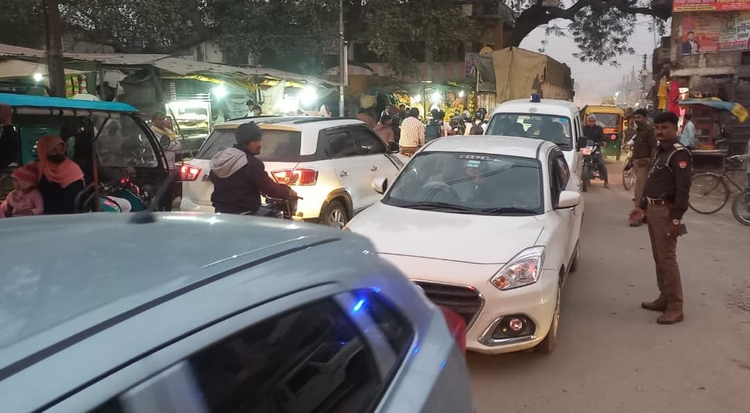 The highway was jammed all day, vehicles kept crawling