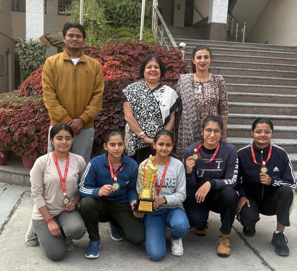 GVM girl students won five medals in the inter-college athletics competition.