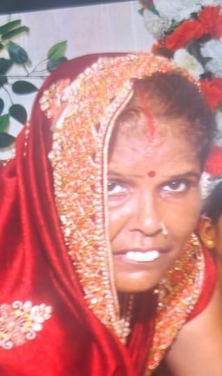 A Bolero collided with a bike-riding brother-in-law and sister-in-law, killing the sister-in-law.