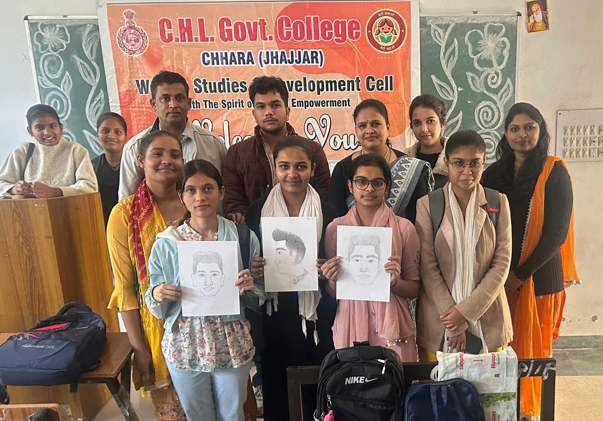 Students showcased their talent in the art and craft workshop.
