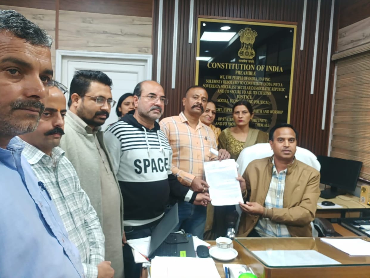 VHP sends memorandum to Governor, demands ban on Jihadi activities