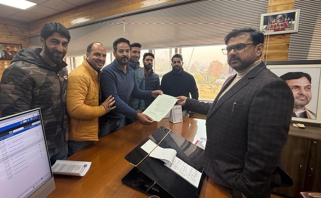 Srinagar, Sports Minister, Satish Sharma, Meet with Delegation