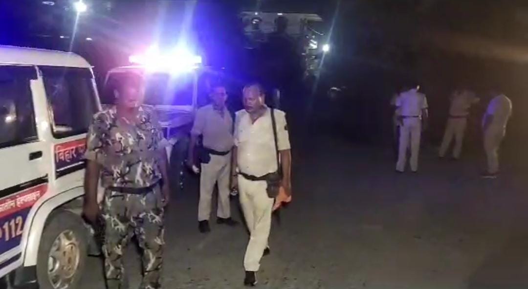 Muzaffarpur Bihar news : electronic shop keepar target by criminal seated in car police investigate