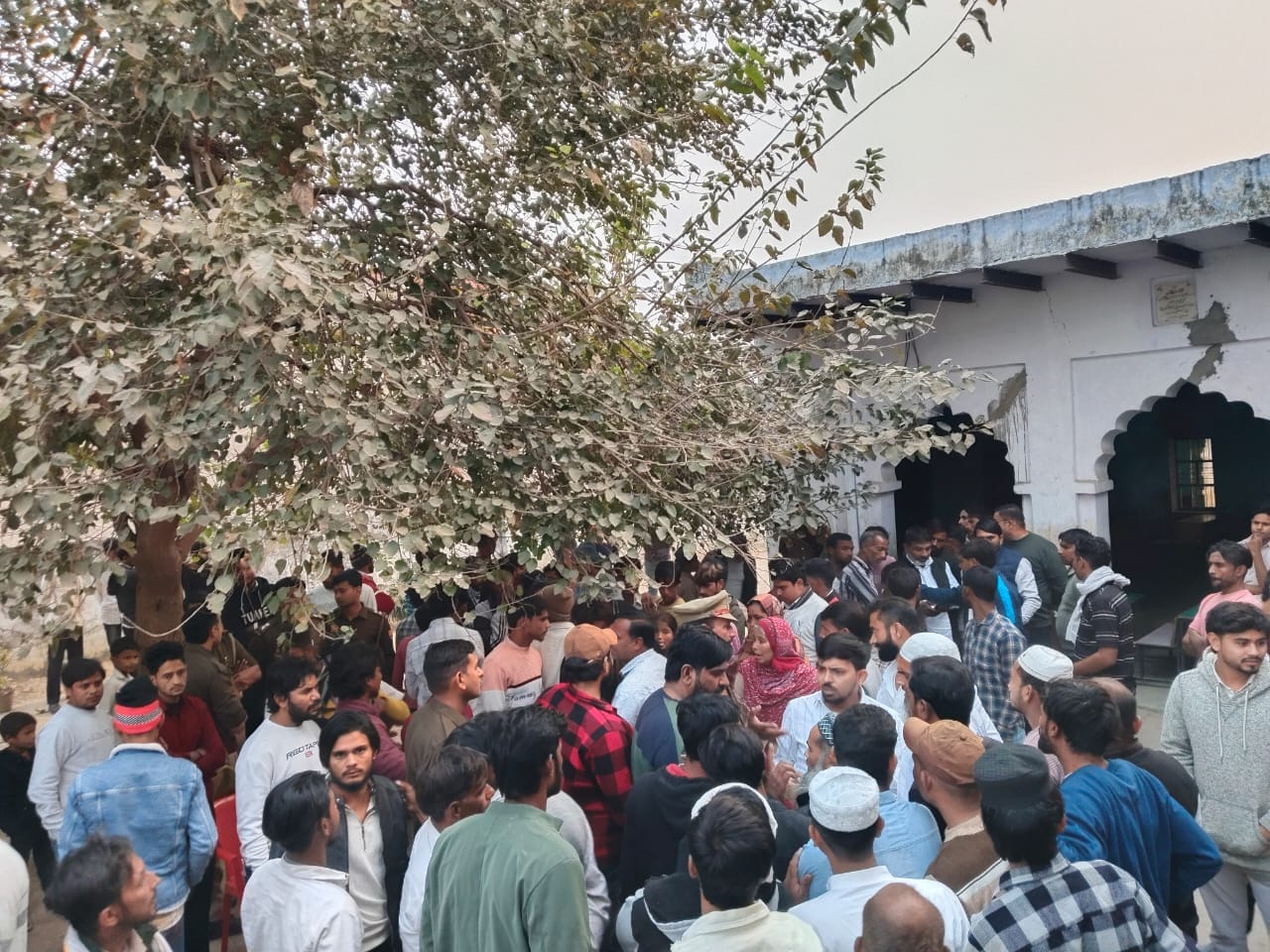 An FIR has been filed against four people, including the village head and his lover, for murder.