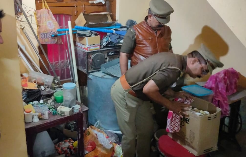 When the team arrived to help the victim enter the house, they were abused