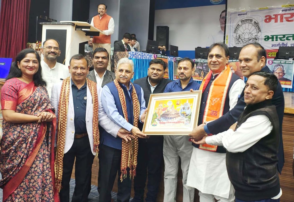 Balance of culture and education is necessary for students: Karmveer Saini