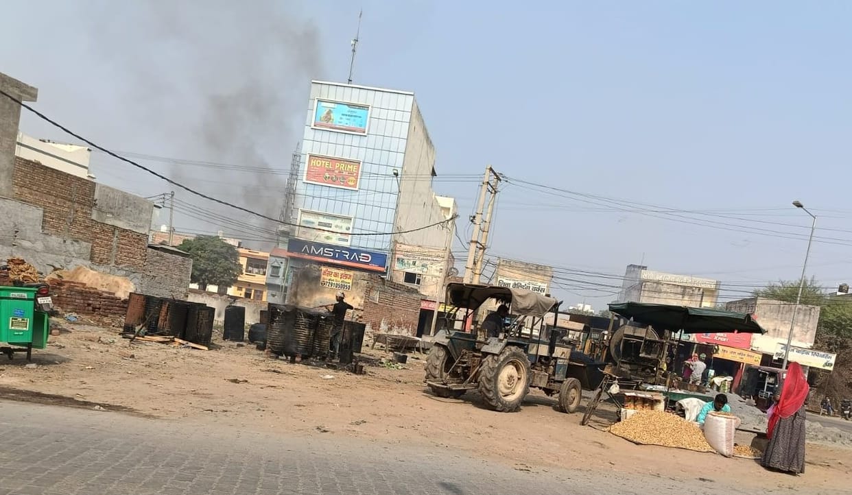 Open burning furnaces and piles of garbage... AQI crosses 300