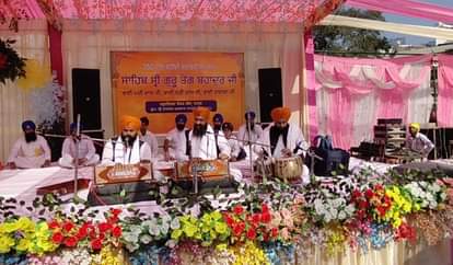 Wahe Guru, Wahe Guru, Jo Bole So Nihal filled the atmosphere with devotion.