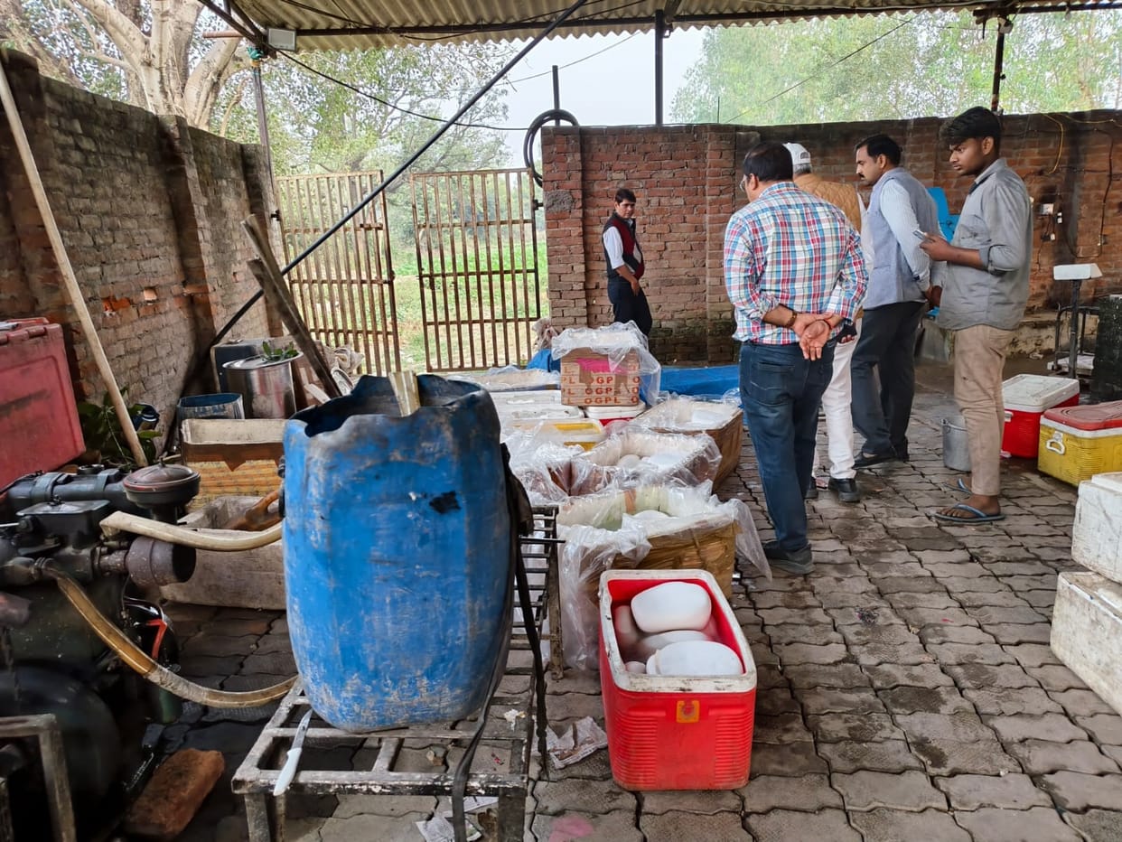 The team destroyed 13 quintals of paneer and confiscated 163 litres of refined oil.