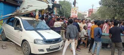 A speeding car rammed into a rebar shop, killing one worker who was making a ring, and injuring three others.