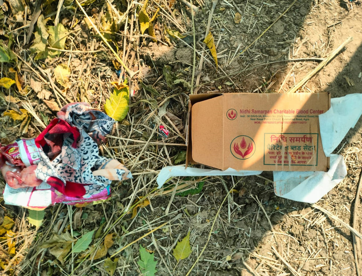A foetus found in bushes in Kheda Rathore