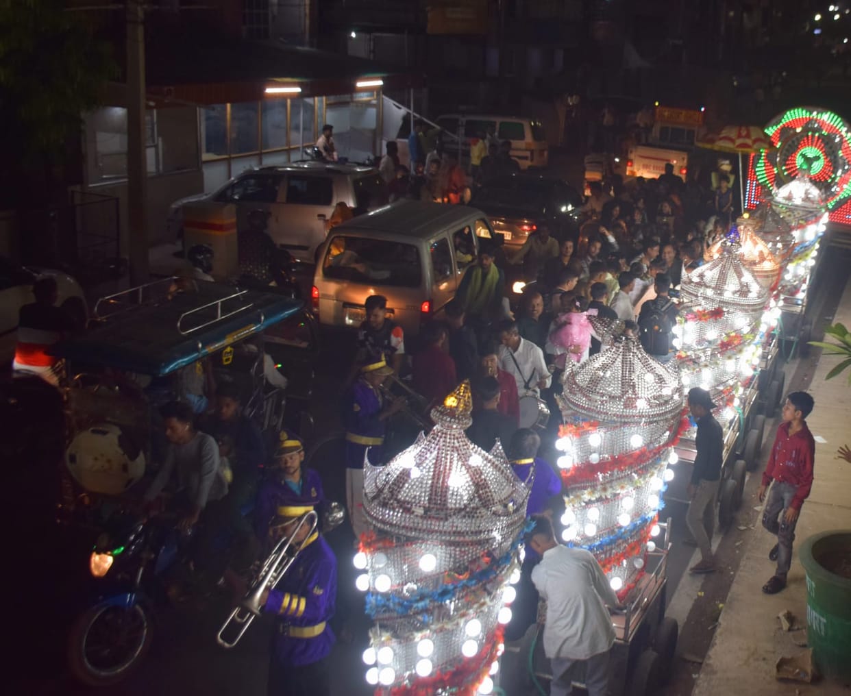 Metro work during the day, wedding season at night jams roads