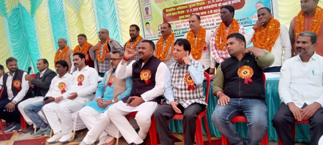 Manoj became the district president and Rajesh Yadav became the district minister