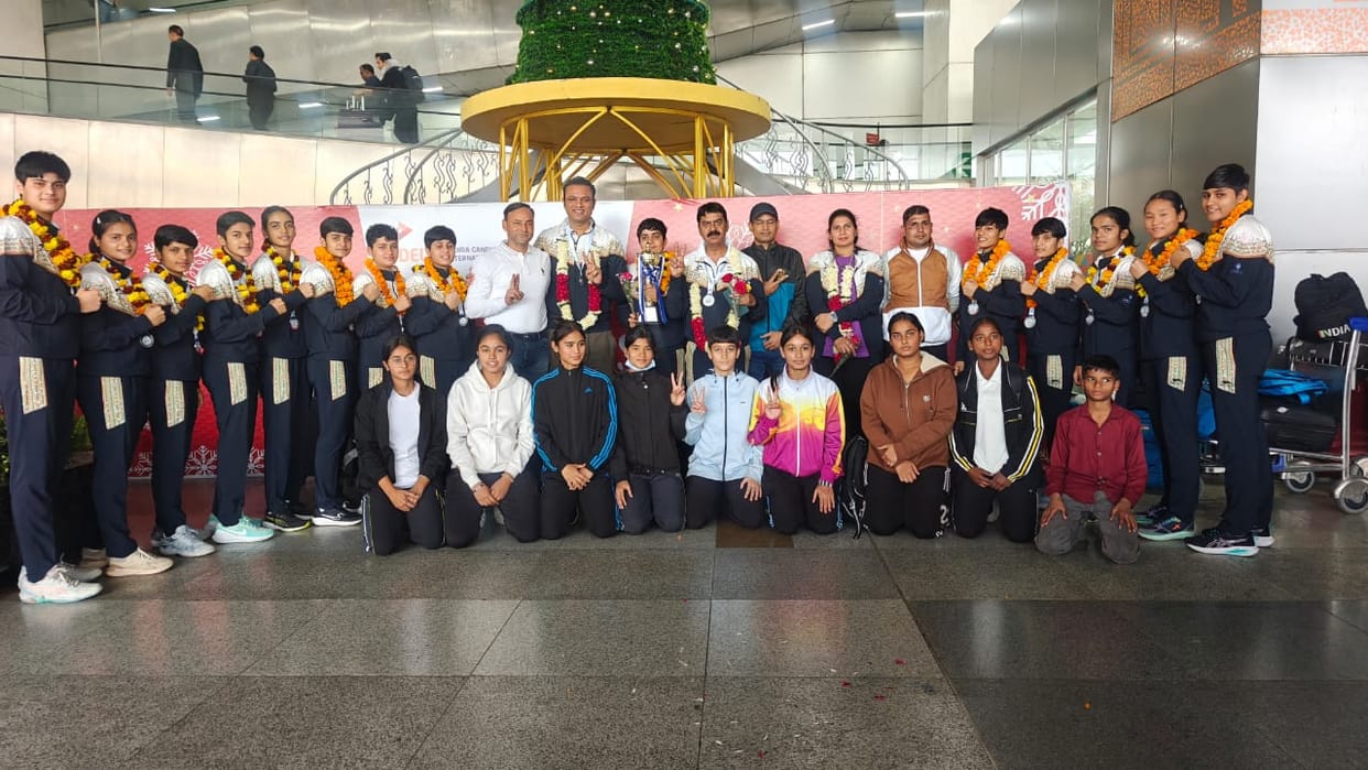 Indian handball team receives grand welcome at IGI Airport, Delhi