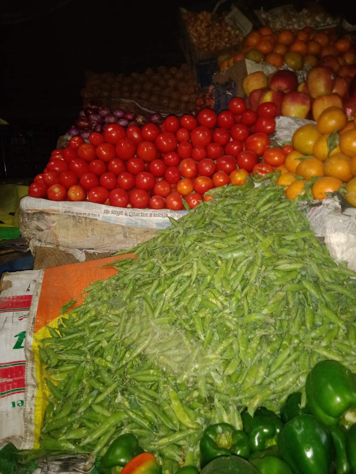Tomatoes turn red again, prices rise by Rs 20 per kg in two days