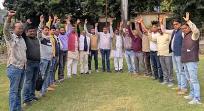 Teachers mobilized due to salary crisis