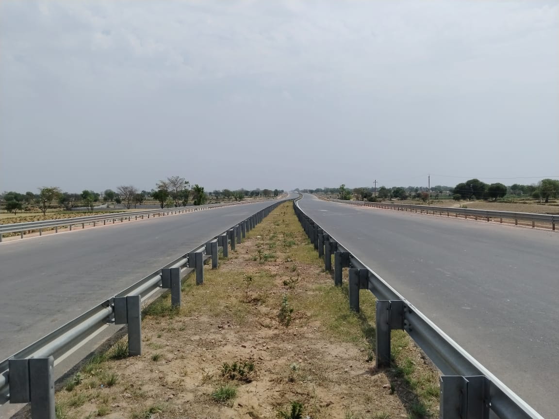 Traffic is increasing on northern bypass in agra