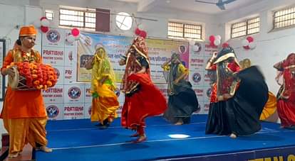 Azamgarh participants dominate the youth festival