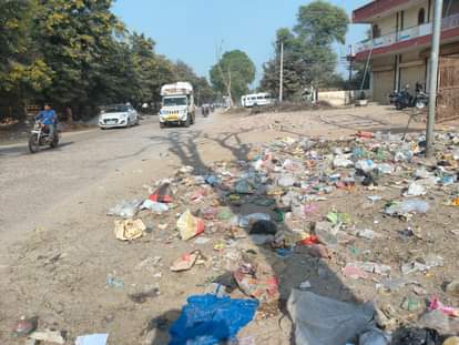 Shortage of employees, broken cleaning system