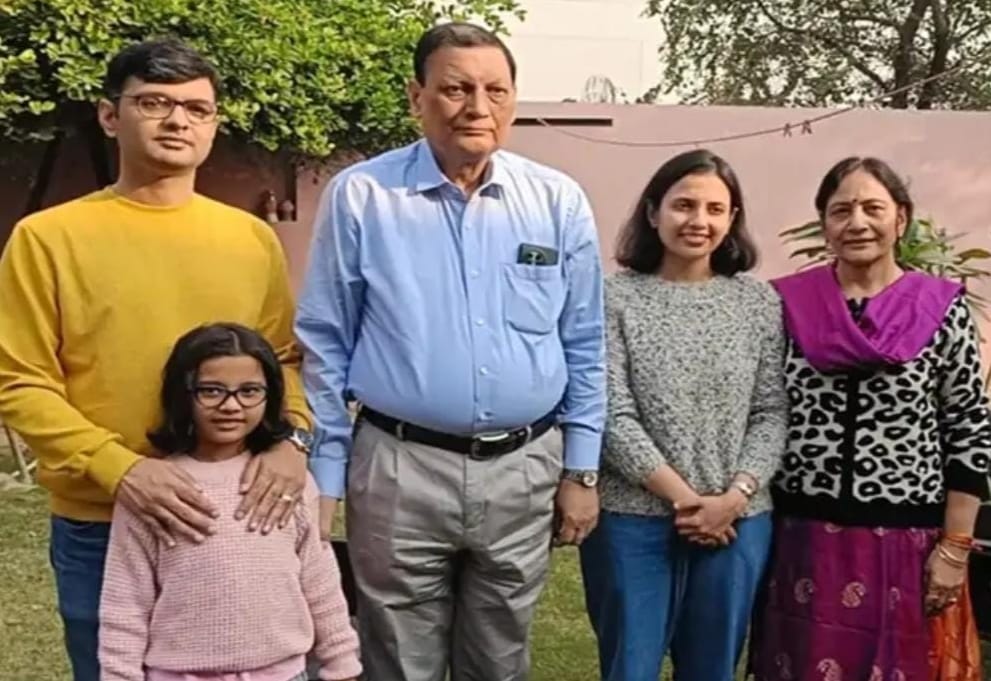 Dr. Shivkant Sharma will attend the swearing-in ceremony of his younger brother Suryakant.