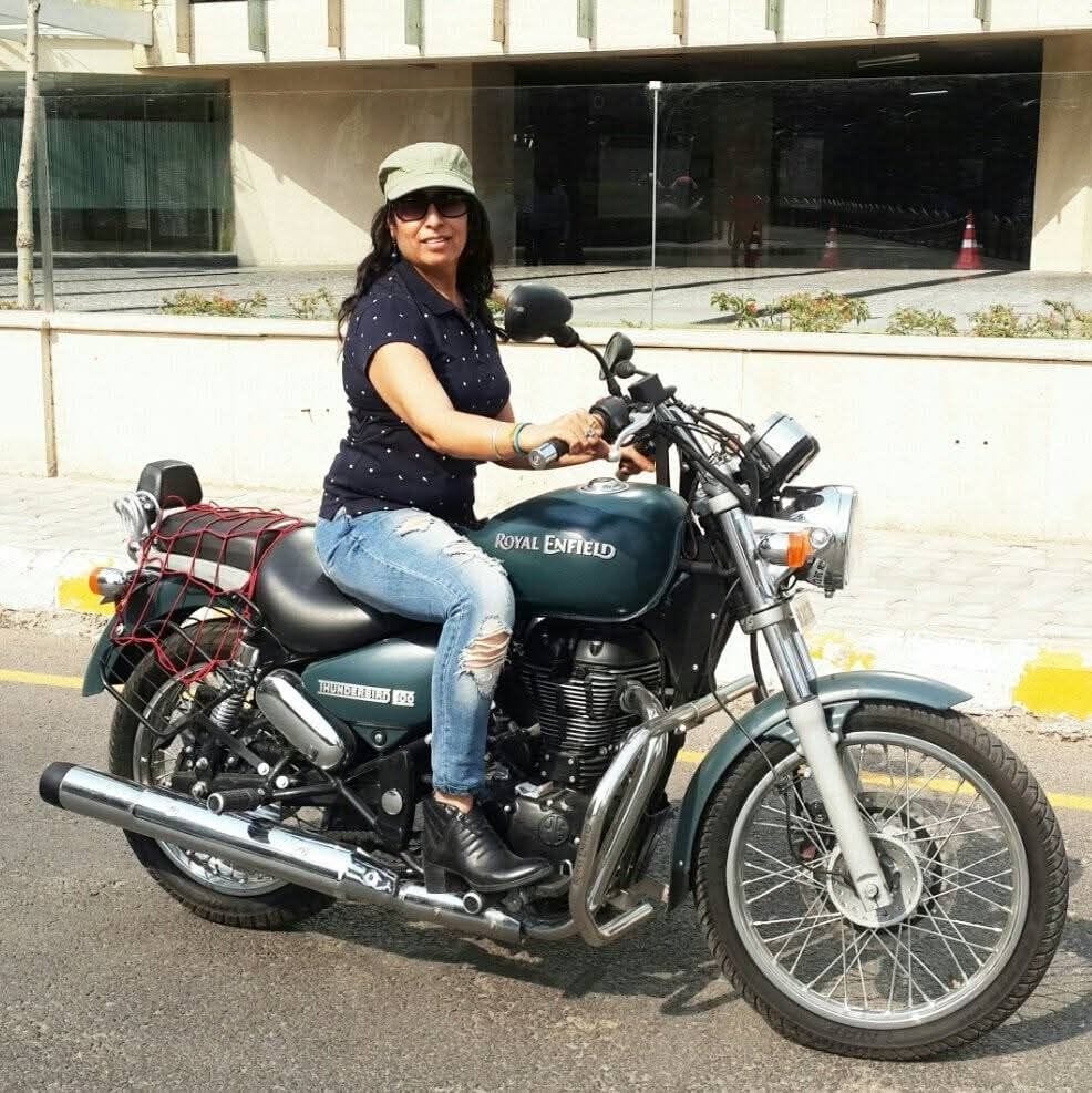He took the comment as a challenge and at the age of 49, he rode a Bullet Sikh, covering a distance of 4100 km.
