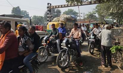 Traffic jam at the crossing