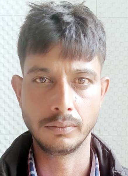Criminal carrying friend's bike, cash arrested with ganja